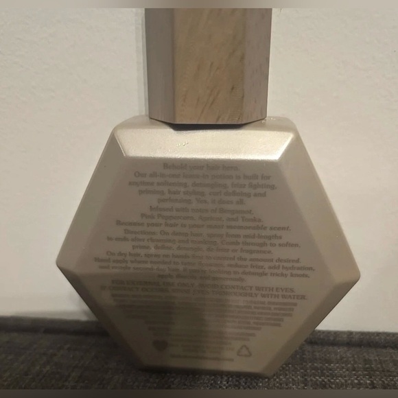 Blake Brown All-In-Wonder Leave-In Potion - Bergamot Woods NEW - Picture 3 of 7